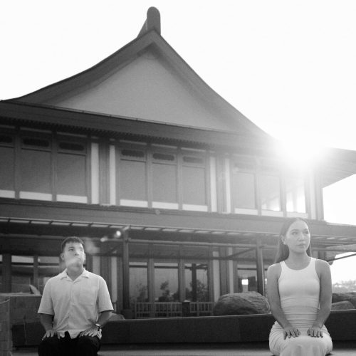 2nd page_the groom & the bride_177A7867_new Nando