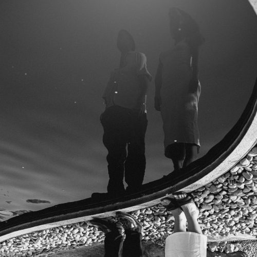 2nd page_the groom & the bride_177A8062_new Nando