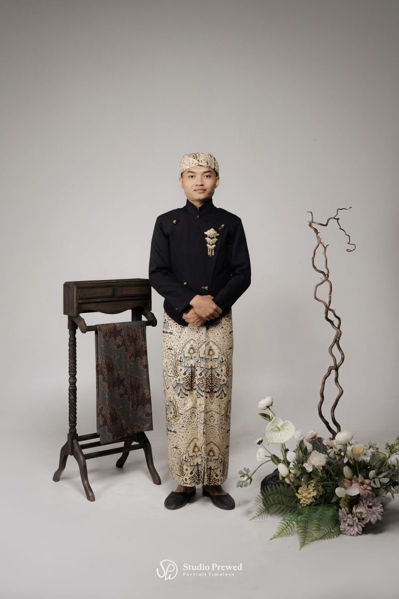 Groom 1 Siska