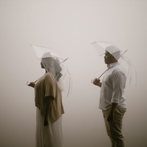 Love story first met arie chendi